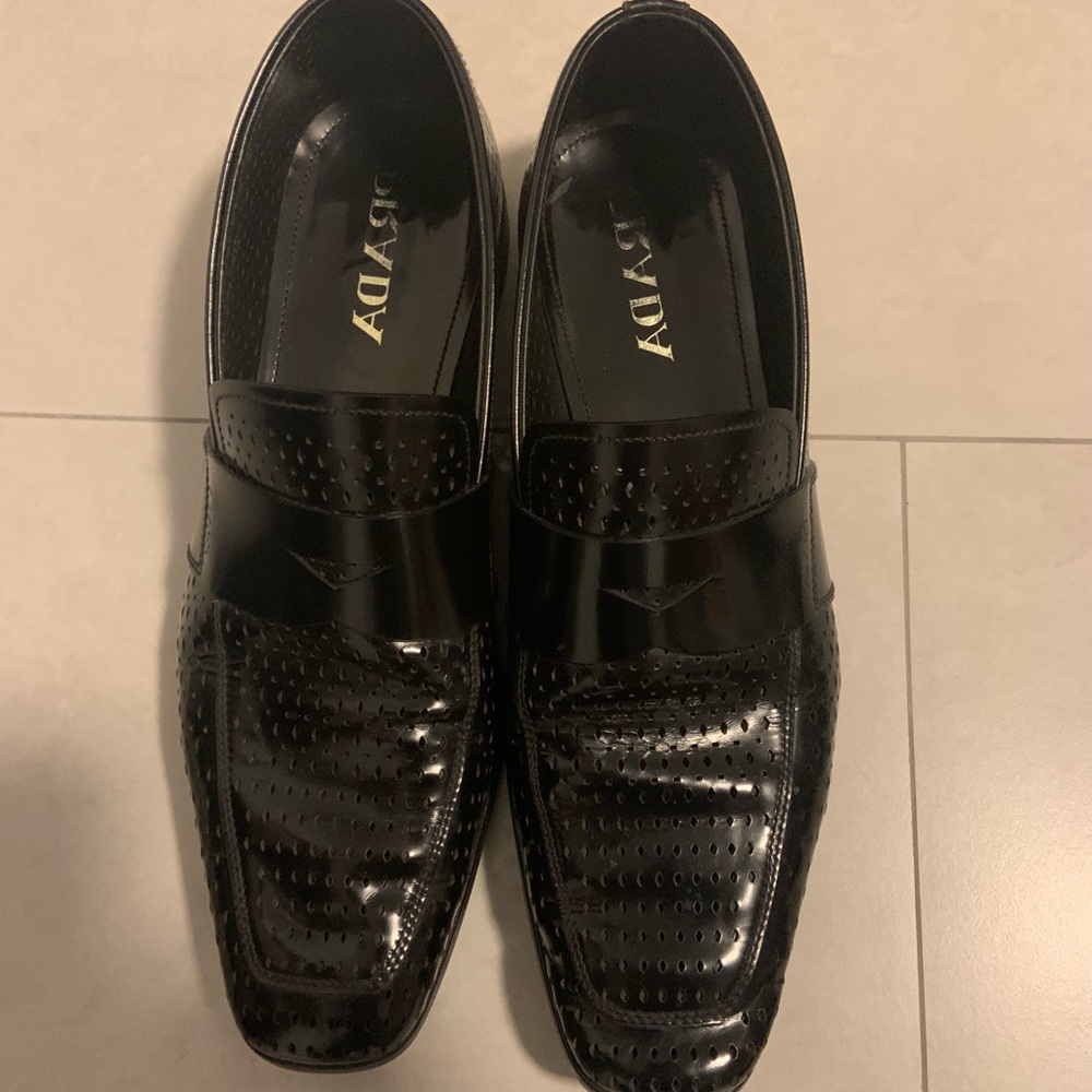 Men Prada Shoes in MINT Condition!